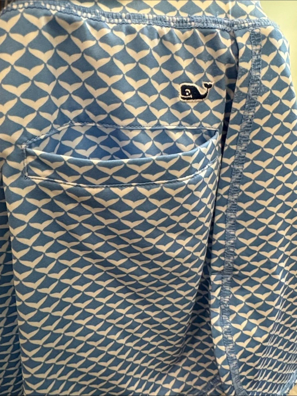 Vineyard Vines Performance Skort in Whaletail Flounce